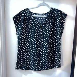 The Limited Black with White Dots Short Sleeve Top | EUC | XL
